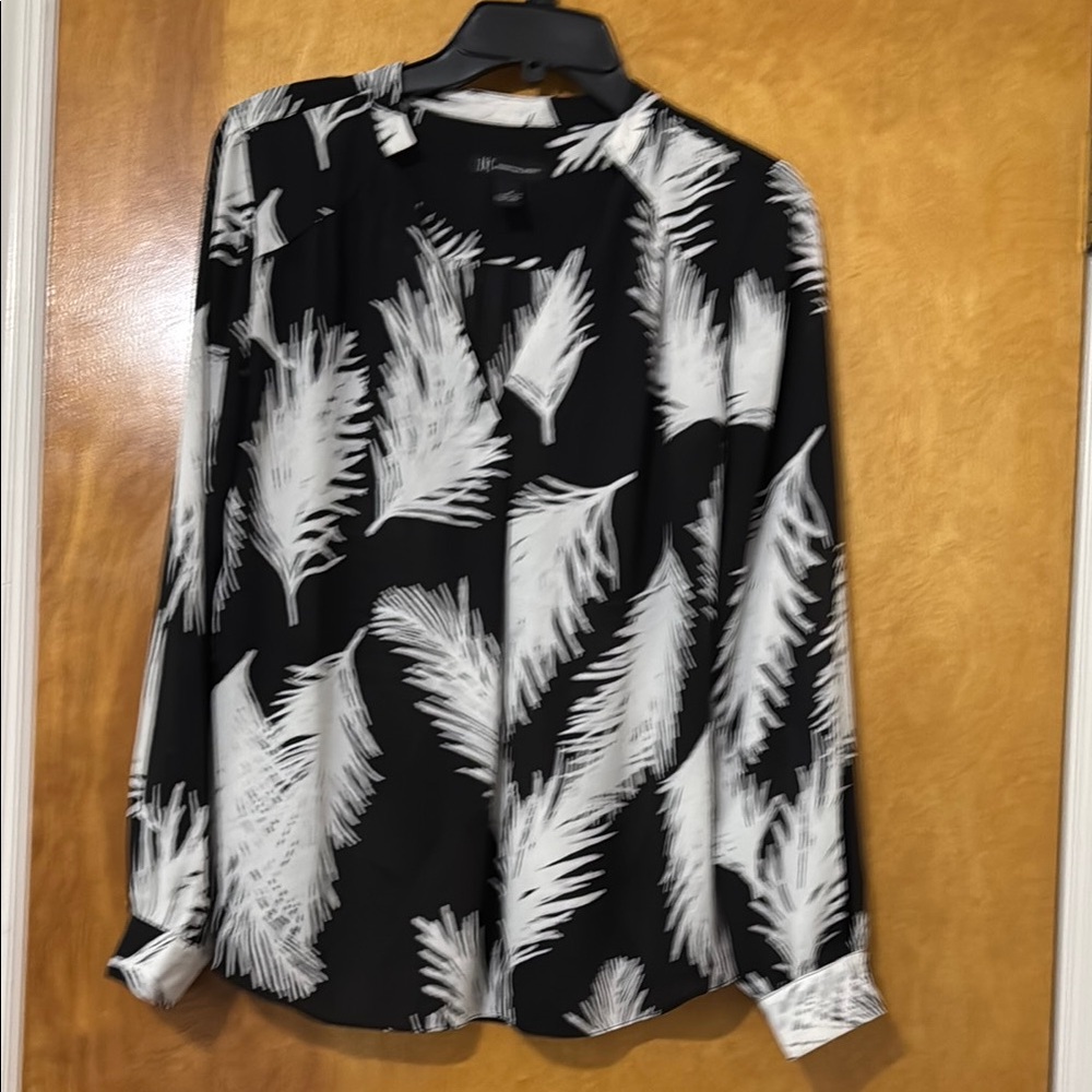 INC International Concepts Black and White Blouse